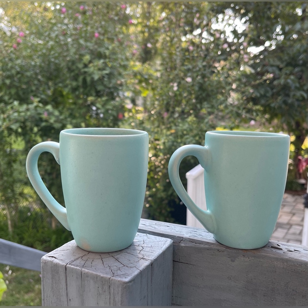 Set of 2 Royal Norfolk light turquoise blue mugs, great condition